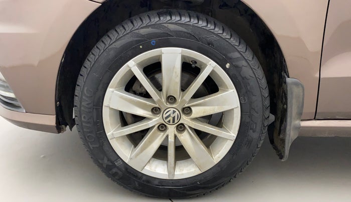 2016 Volkswagen Ameo HIGHLINE1.2L, Petrol, Manual, 37,966 km, Left Front Wheel