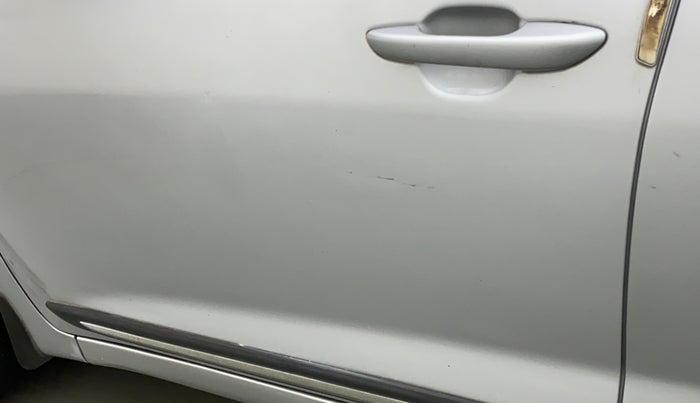 2020 Hyundai AURA S 1.2 CNG, CNG, Manual, 68,025 km, Front passenger door - Minor scratches