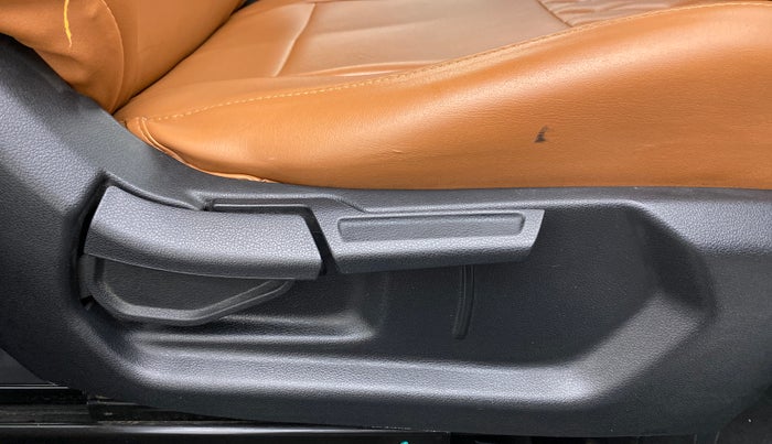 2020 Hyundai VENUE SX 1.0 GDI IMT, Petrol, Manual, 14,438 km, Driver Side Adjustment Panel