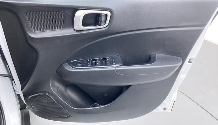 2020 Hyundai VENUE SX 1.0 GDI IMT, Petrol, Manual, 14,438 km, Driver Side Door Panels Control