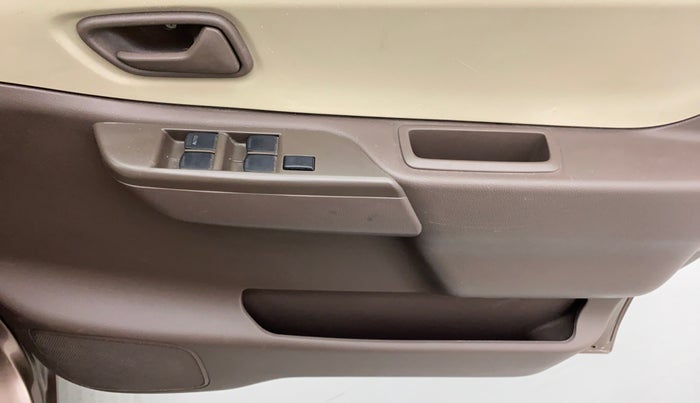 2010 Maruti Zen Estilo VXI, Petrol, Manual, 40,992 km, Driver Side Door Panels Control