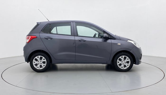2015 Hyundai Grand i10 MAGNA 1.2 KAPPA VTVT, Petrol, Manual, 70,187 km, Right Side View