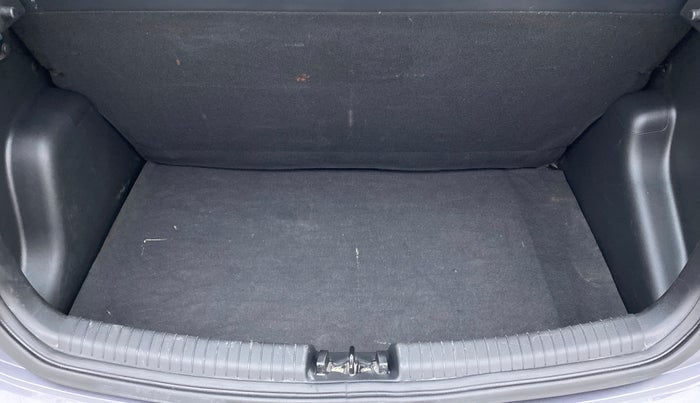 2015 Hyundai Grand i10 MAGNA 1.2 KAPPA VTVT, Petrol, Manual, 70,187 km, Boot Inside