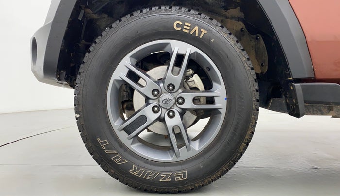 2021 Mahindra Thar LX HT PETROL 4WD MT, Petrol, Manual, 4,870 km, Left Front Wheel