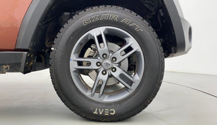 2021 Mahindra Thar LX HT PETROL 4WD MT, Petrol, Manual, 4,870 km, Right Front Wheel