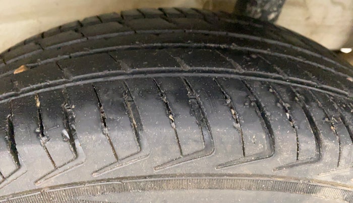 2021 Maruti New Wagon-R LXI CNG (O) 1.0, CNG, Manual, 63,818 km, Left Rear Tyre Tread