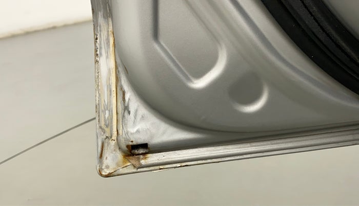 2014 Datsun Go T, Petrol, Manual, 54,033 km, Front passenger door - Slight discoloration