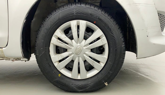 2014 Datsun Go T, Petrol, Manual, 54,033 km, Right Front Wheel