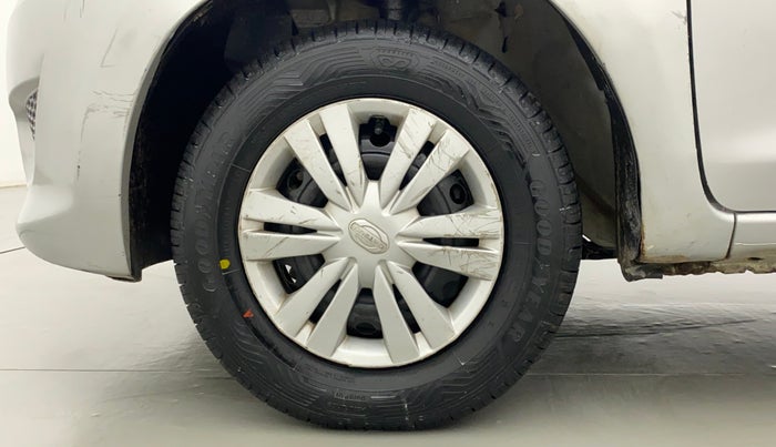 2014 Datsun Go T, Petrol, Manual, 54,033 km, Left Front Wheel