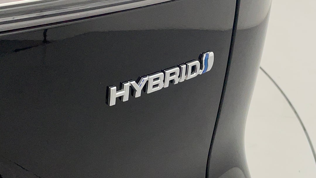 Badge (Boot Right Side)