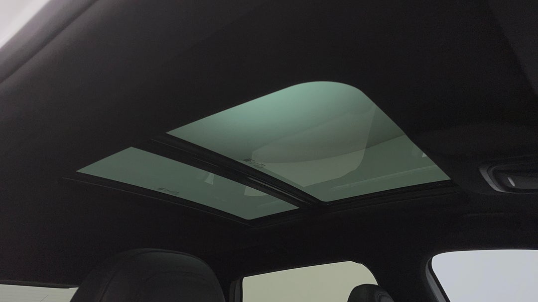 Interior Sunroof/Moonroof