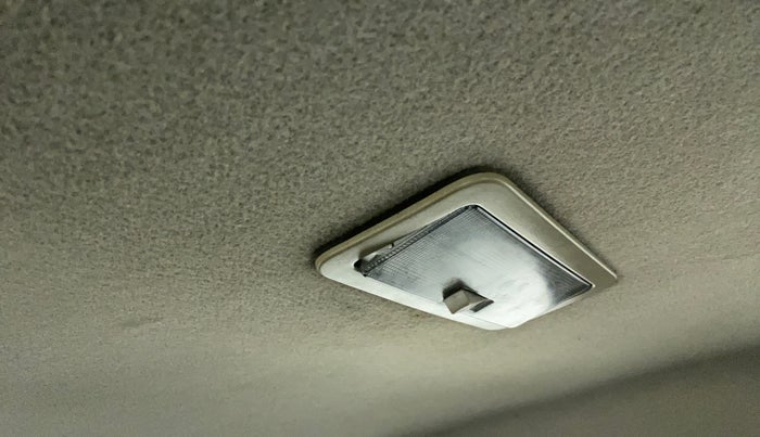 2019 Tata Tiago XZA PETROL, CNG, Automatic, 82,694 km, Ceiling - Roof Lights not fixed proper