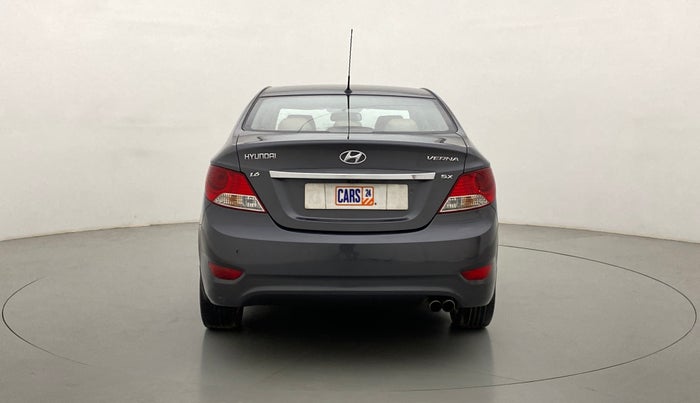 2013 Hyundai Verna FLUIDIC 1.6 CRDI SX, Diesel, Manual, 81,298 km, Back/Rear