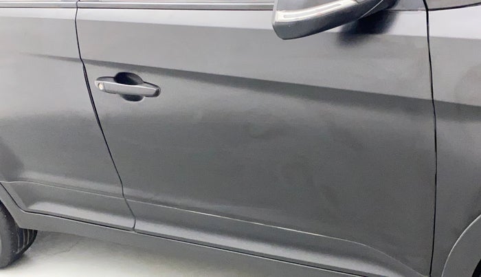 2018 Hyundai Creta E PLUS 1.6 PETROL, Petrol, Manual, 1,14,372 km, Driver-side door - Slightly dented