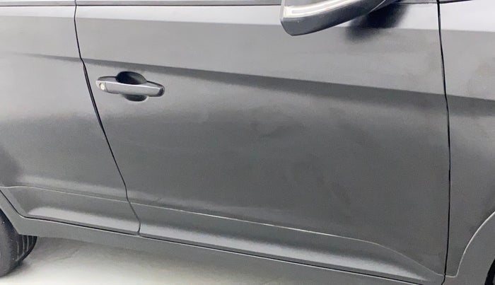 2018 Hyundai Creta E PLUS 1.6 PETROL, Petrol, Manual, 1,14,372 km, Driver-side door - Minor scratches