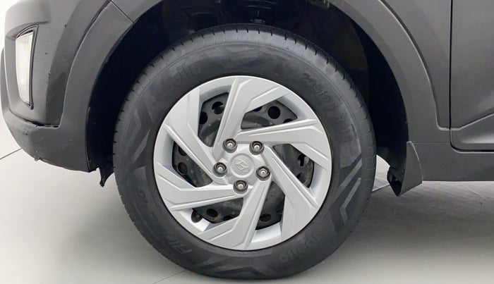 2018 Hyundai Creta E PLUS 1.6 PETROL, Petrol, Manual, 1,14,372 km, Left Front Wheel