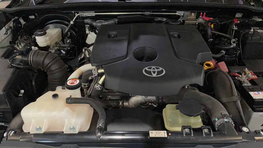 Open Bonnet (Engine)