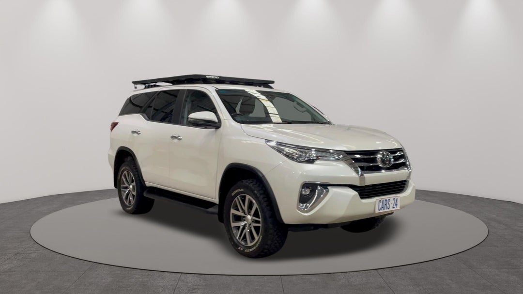 Right Front Diagonal (45- Degree) View