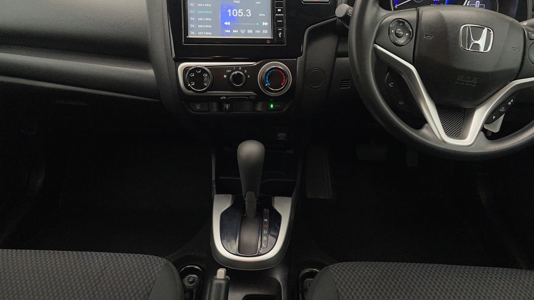 2017 Honda Jazz Vti, Automatic, 54792 km, Center Console