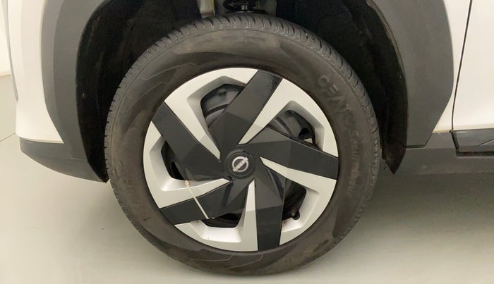 2021 Nissan MAGNITE XL, Petrol, Manual, 5,745 km, Left Front Wheel