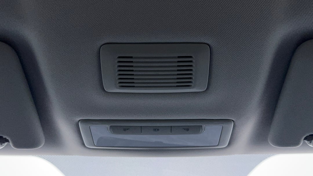 On-Roof Controls/Sunglass holder