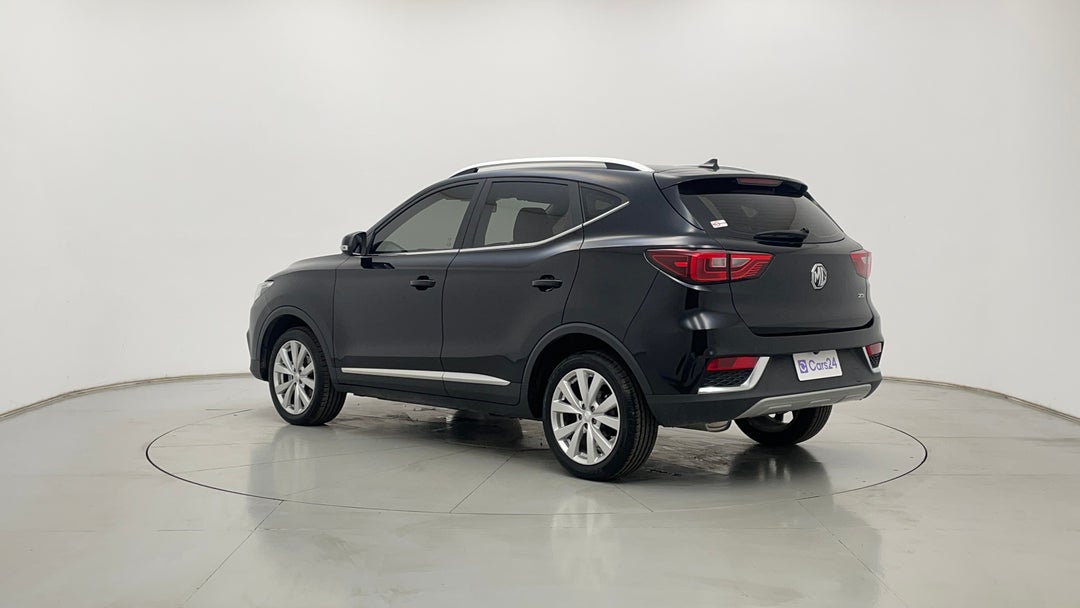 Left Back Diagonal (45- Degree) View