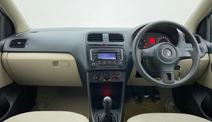 2014 Volkswagen Polo COMFORTLINE 1.2L PETROL, Petrol, Manual, 30,501 km, Dashboard
