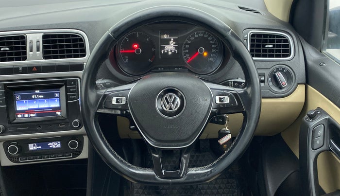 2016 Volkswagen Ameo HIGHLINE1.5L, Diesel, Manual, 1,09,668 km, Steering Wheel Close Up