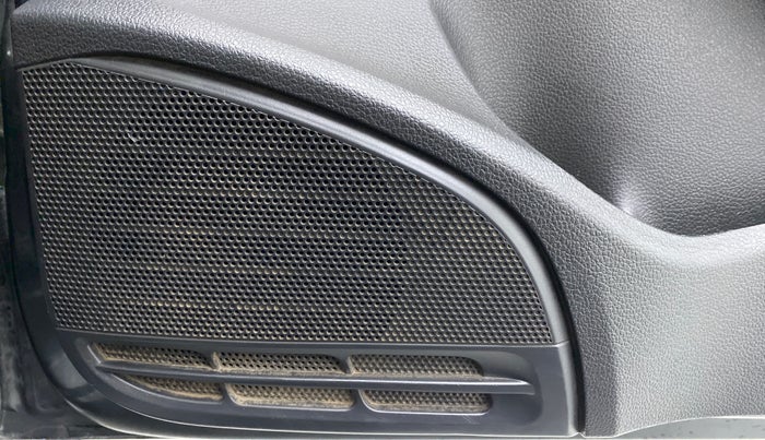 2016 Volkswagen Ameo HIGHLINE1.5L, Diesel, Manual, 1,09,668 km, Speaker