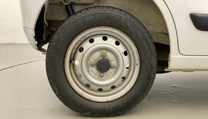 2017 Maruti Wagon R 1.0 LXI CNG, CNG, Manual, 1,17,691 km, Right Rear Wheel