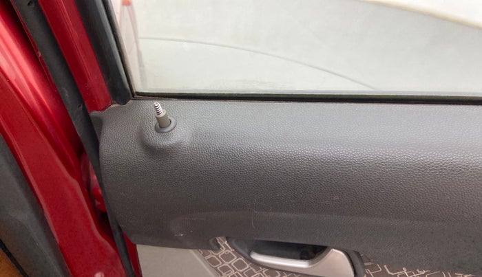 2017 Maruti Alto 800 LXI, Petrol, Manual, 88,837 km, Lock system - Door lock knob has minor damage
