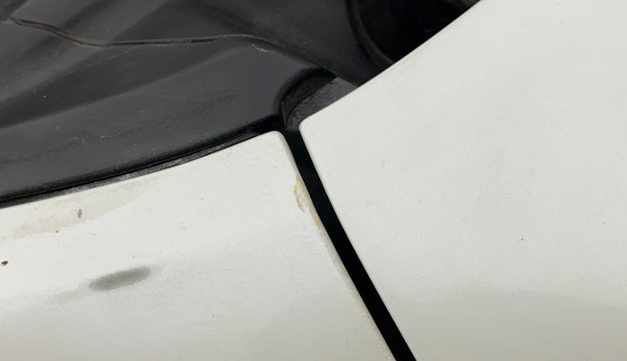 2015 Maruti Swift ZXI, Petrol, Manual, 47,739 km, Right fender - Slight discoloration