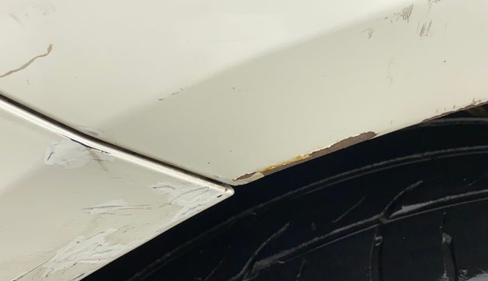 2015 Maruti Swift ZXI, Petrol, Manual, 47,739 km, Right quarter panel - Slightly rusted