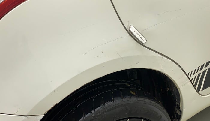 2015 Maruti Swift ZXI, Petrol, Manual, 47,739 km, Right quarter panel - Minor scratches
