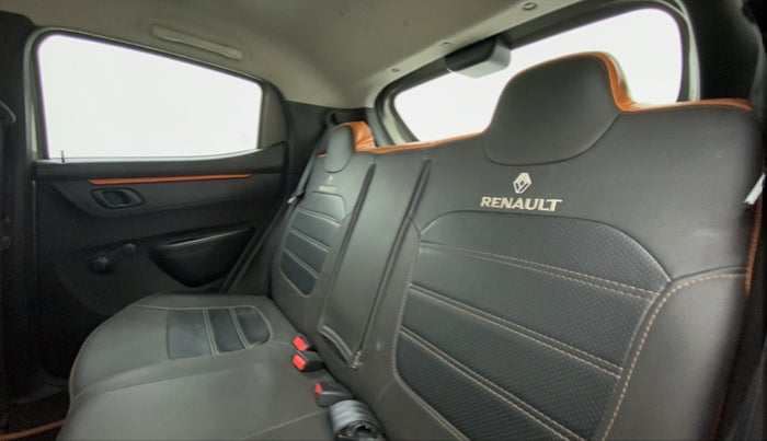 2018 Renault Kwid CLIMBER 1.0, Petrol, Manual, 50,226 km, Right Side Rear Door Cabin