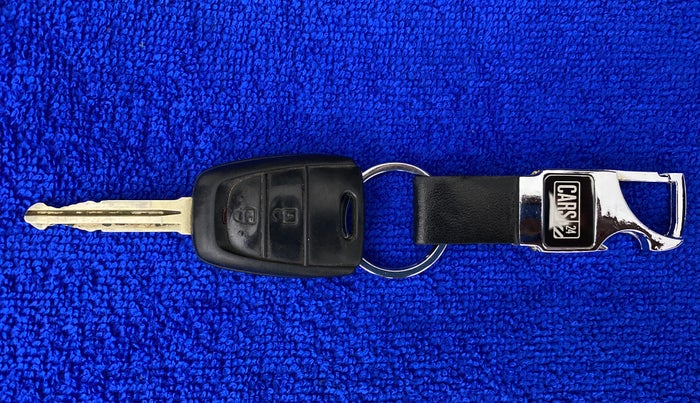 2017 Hyundai Grand i10 MAGNA 1.2 KAPPA VTVT, Petrol, Manual, Key Close Up