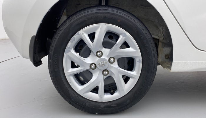 2017 Hyundai Grand i10 MAGNA 1.2 KAPPA VTVT, Petrol, Manual, Right Rear Wheel