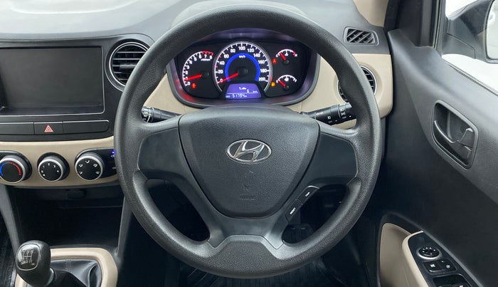 2017 Hyundai Grand i10 MAGNA 1.2 KAPPA VTVT, Petrol, Manual, Steering Wheel Close Up