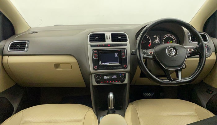 2017 Volkswagen Vento HIGHLINE 1.5 AT, Diesel, Automatic, 1,12,833 km, Dashboard