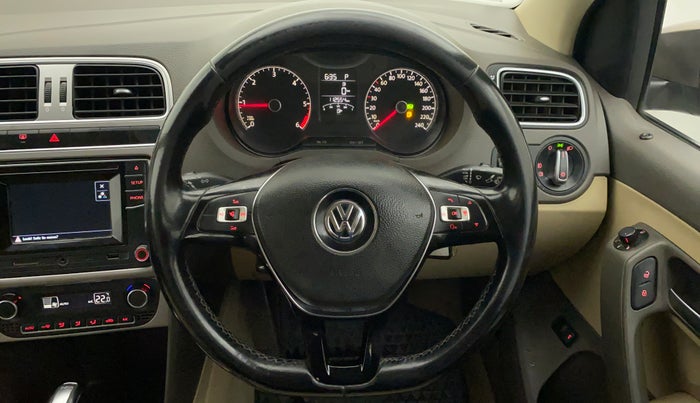 2017 Volkswagen Vento HIGHLINE 1.5 AT, Diesel, Automatic, 1,12,906 km, Steering Wheel Close Up