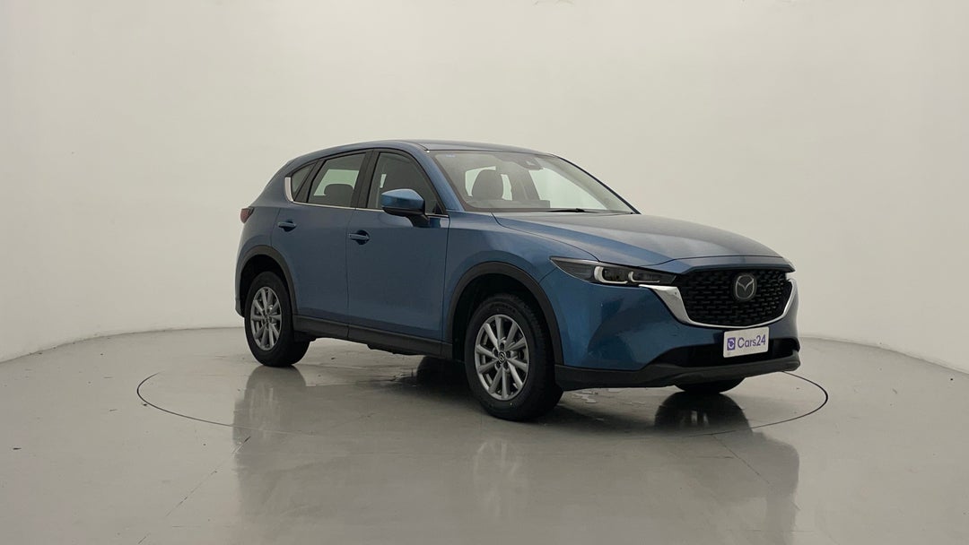 2022 Mazda CX-5 Maxx (FWD), Automatic, 66102 km, Right Front Diagonal (45- Degree) View
