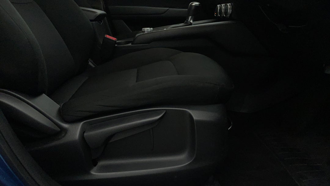 2022 Mazda CX-5 Maxx (FWD), Automatic, 66102 km, Drivers Side Adjustment Panel