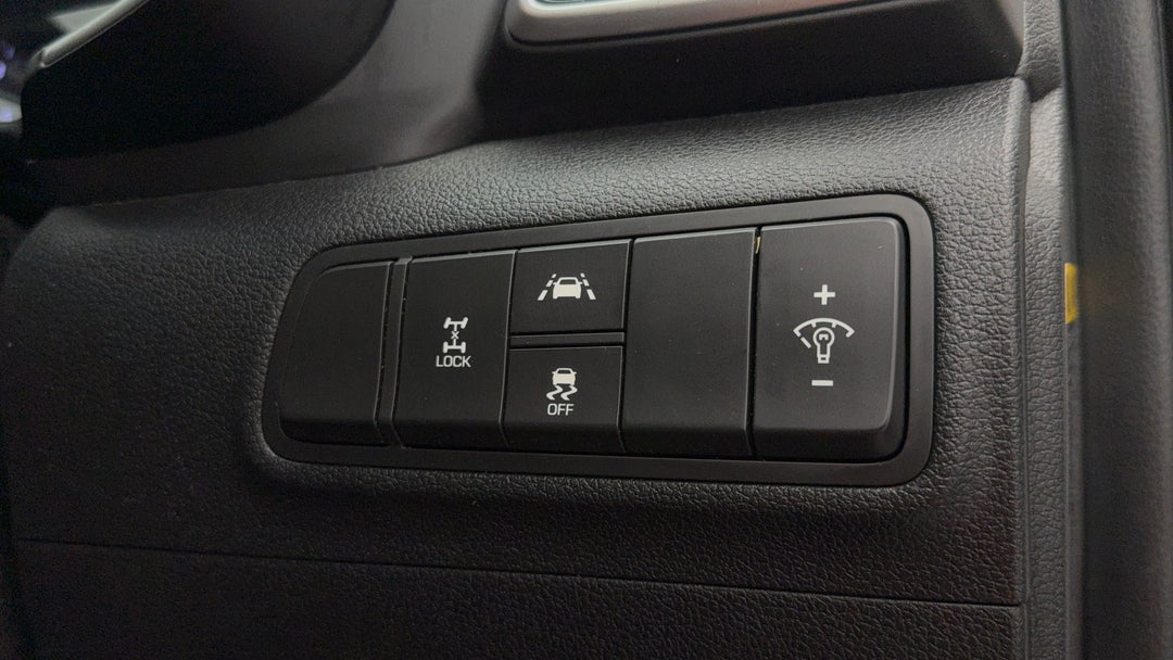 2019 Hyundai Tucson Active (AWD), Automatic, 52917 km, Utility Switches/Buttons