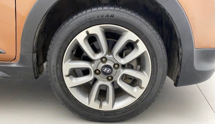 2015 Hyundai i20 Active 1.2 SX, Petrol, Manual, 87,413 km, Right Front Wheel