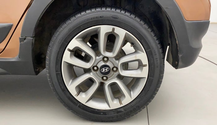 2015 Hyundai i20 Active 1.2 SX, Petrol, Manual, 87,413 km, Left Rear Wheel