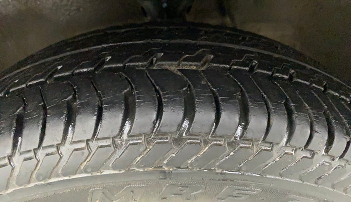 2015 Maruti Alto K10 VXI, Petrol, Manual, 11,162 km, Left Front Tyre Tread