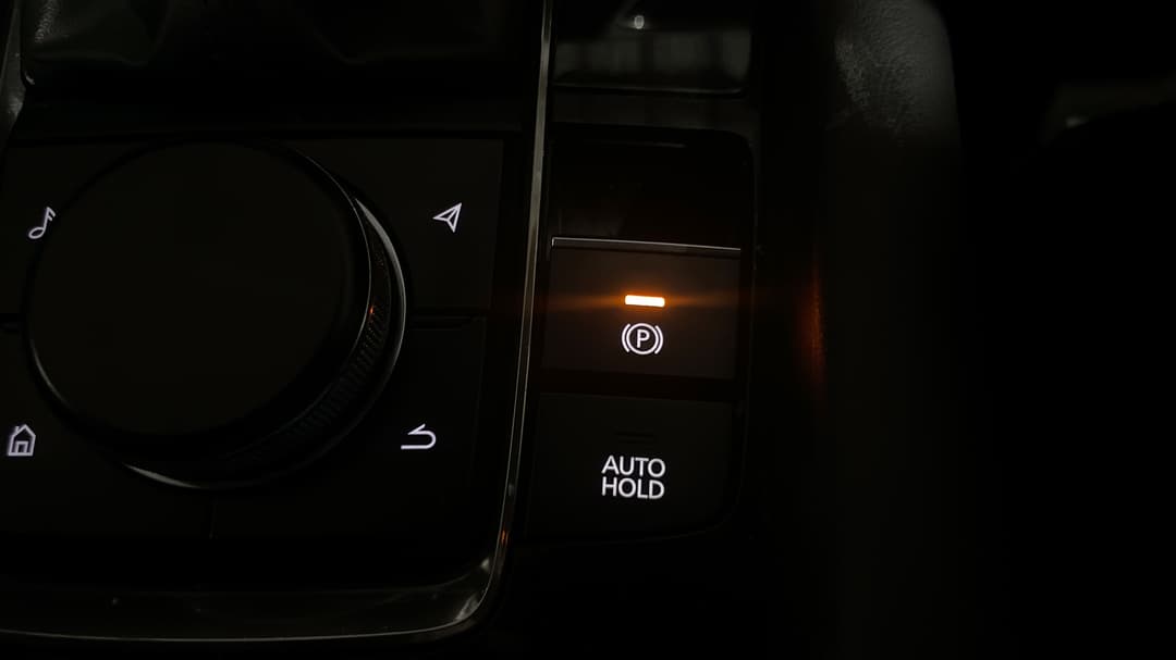 2021 Mazda Mazda3 G20 Evolve, Automatic, 80689 km, Handbrake