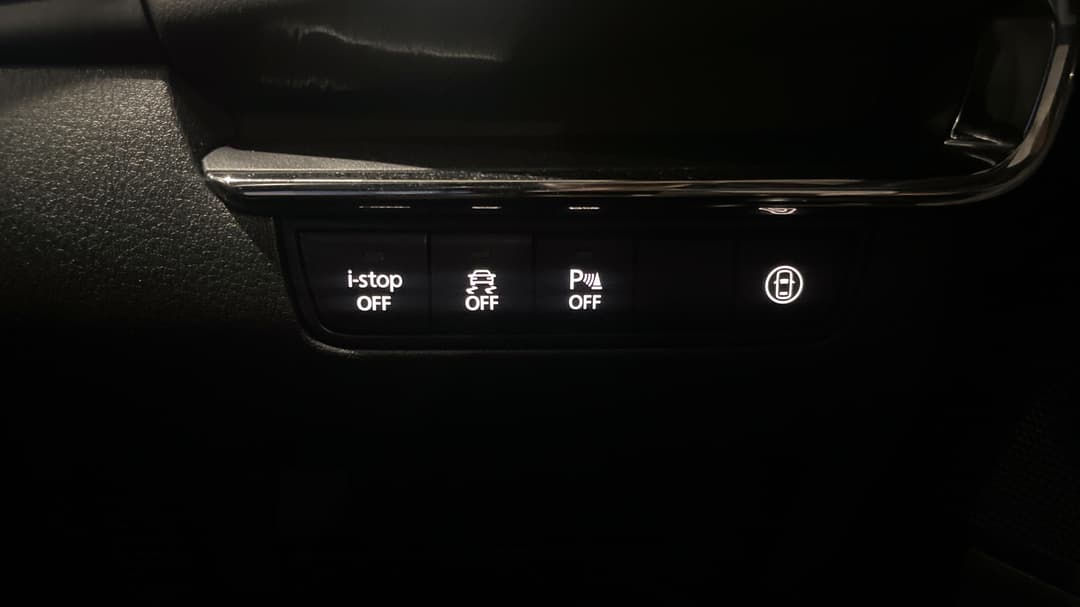 2021 Mazda Mazda3 G20 Evolve, Automatic, 80689 km, Utility Switches/Buttons