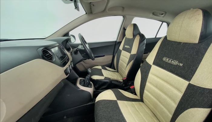 2017 Hyundai Grand i10 MAGNA 1.2 KAPPA VTVT, Petrol, Manual, 13,914 km, Right Side Front Door Cabin