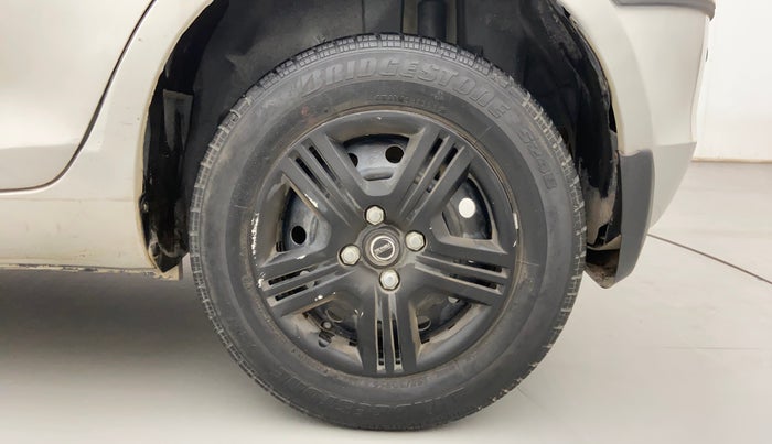 2016 Maruti Swift VXI, Petrol, Manual, 95,377 km, Left Rear Wheel